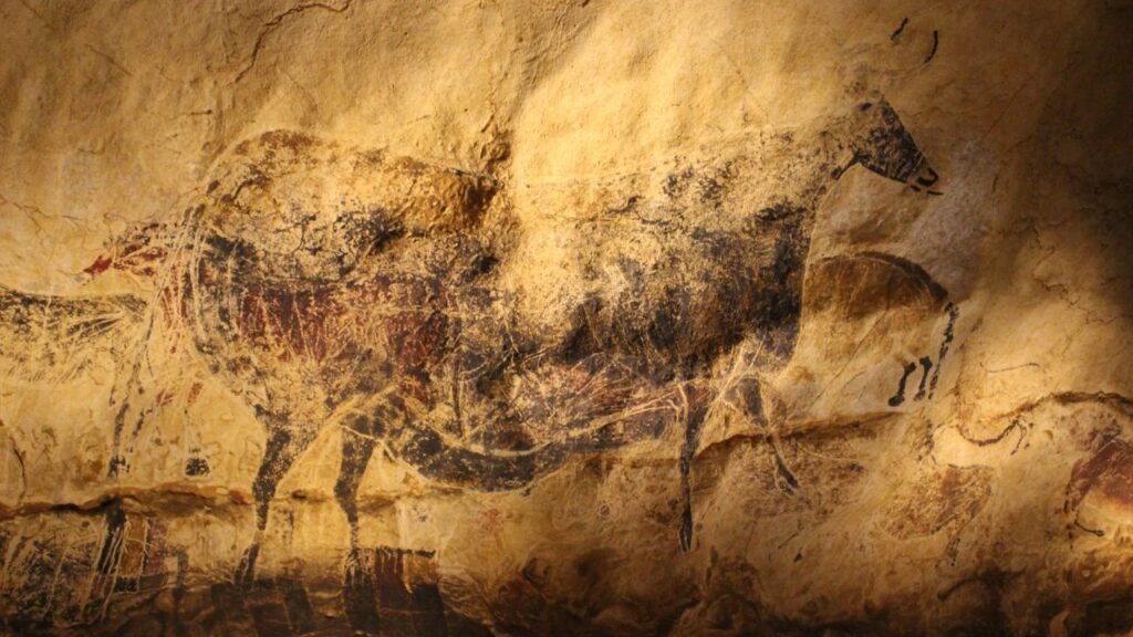 Fascinating Archaeological Finds Lascaux Cave Paleolithic Art Preserved for Millennia 